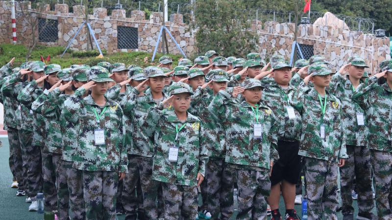 不快乐的教育，会毁掉孩子的一生